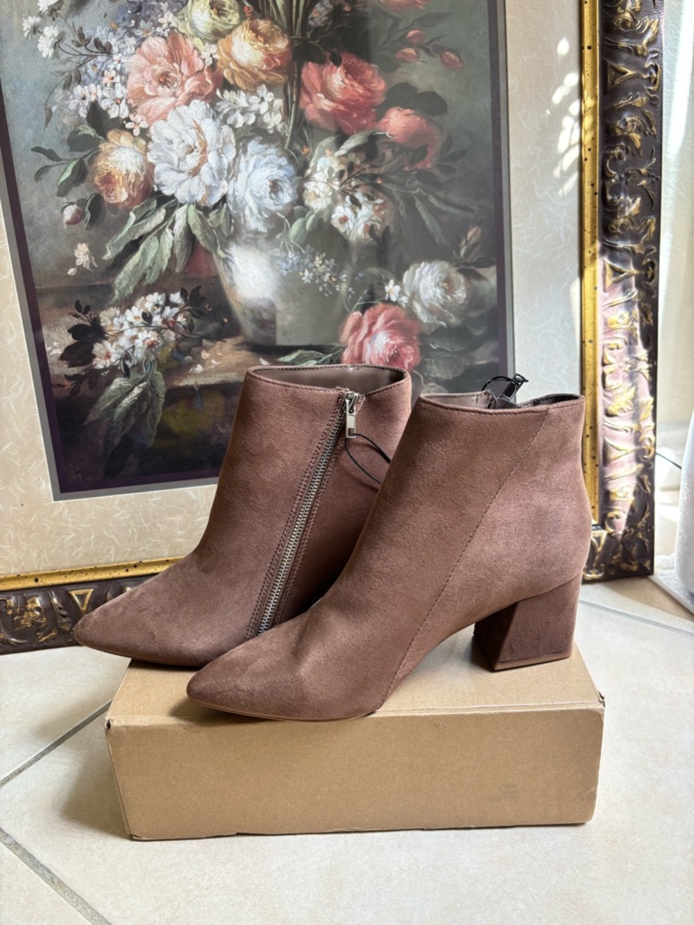 Forever 21 • Women's Suede Pointed Toe Ankle Boots - Brown